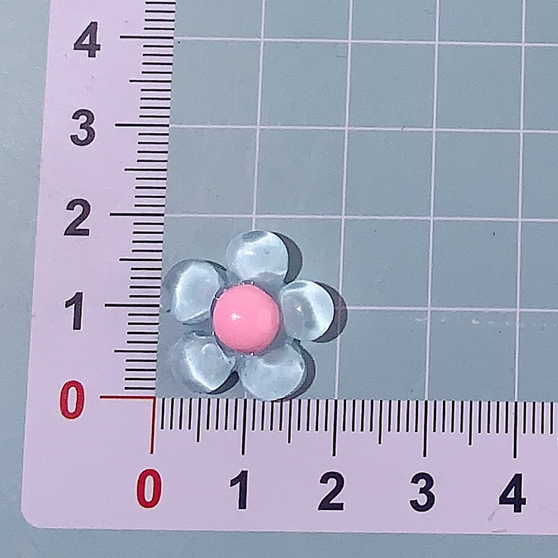 Nuevos accesorios de resina de cinco pétalos de hielo DIY crema pegamento para el cabello con cáscara de teléfono móvil agujero agujero de botón de zapato taza de agua pegatinas hechas a mano