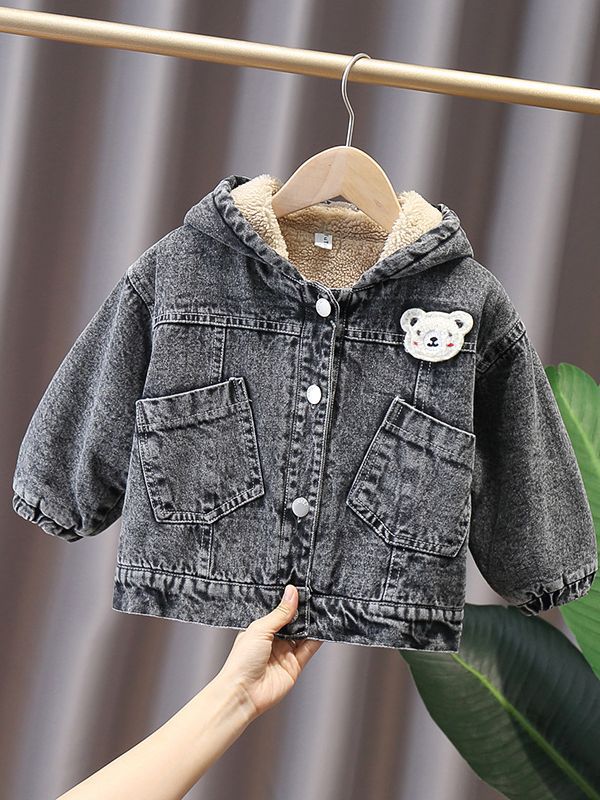 2173 abrigo de los muchachos Otoño e Invierno forrado de lana 2023 nueva ropa de algodón de mezclilla para bebés engrosada estilo occidental lana de cordero niños