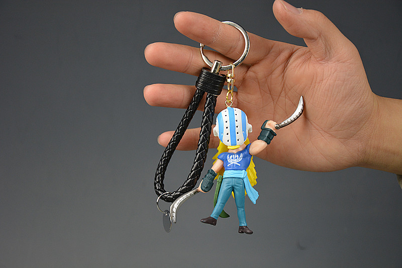 Kira (aproximadamente 8cm de alto)