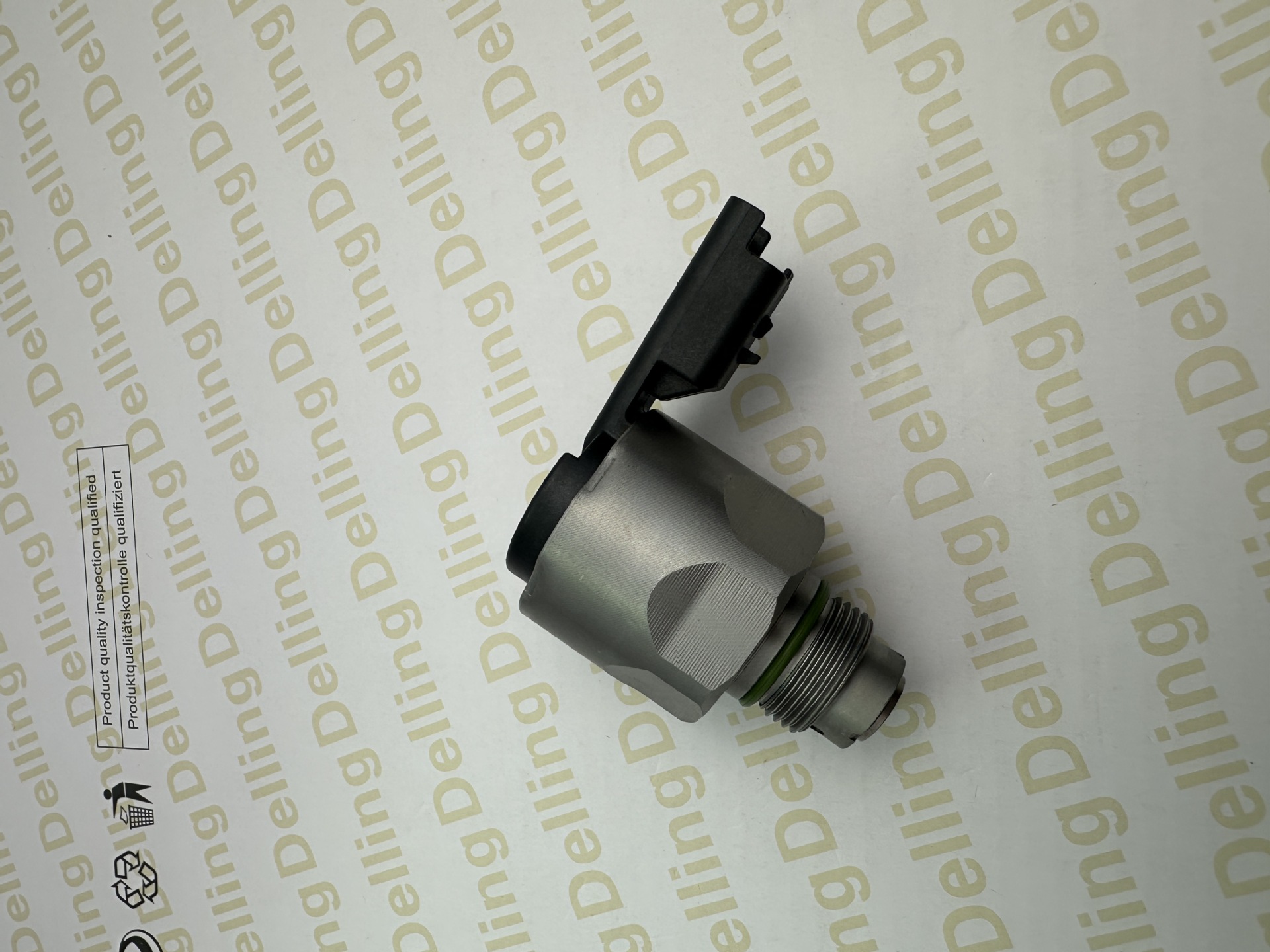 Tax included A2C2000385980 common rail fuel pressure control valve Land Rover 7H2Q9B395CH LR005549