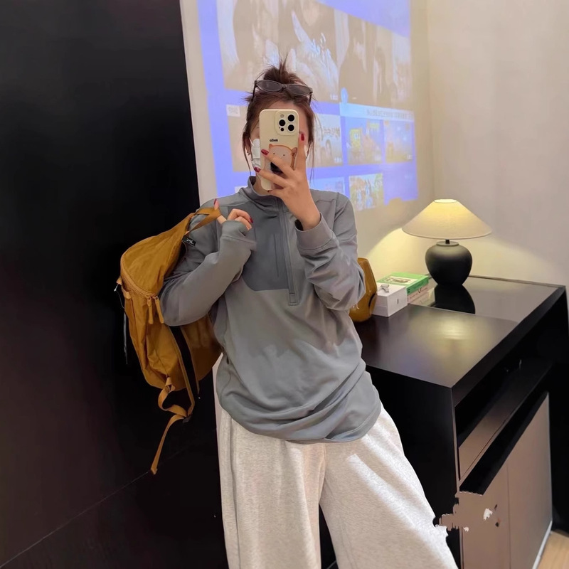 Casual Inner Wear for Commuting, Stand-Up Collar, Half-Zip Soft Shell Top, Chest Pocket Embroidery, Velvet Soft Waxy Sweatshirt for Men and Women