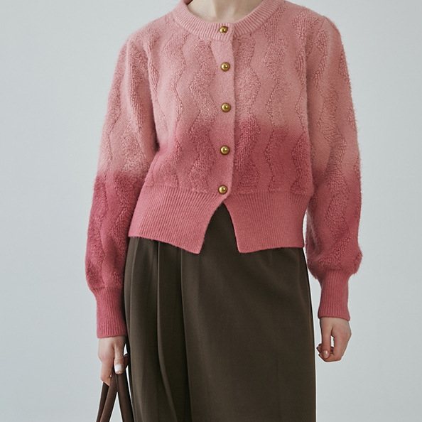 24 invierno Puyuan Stack Shirt Fu batido de miel de melocotón de color gradiente de punto Cardigan de primavera y otoño mujeres