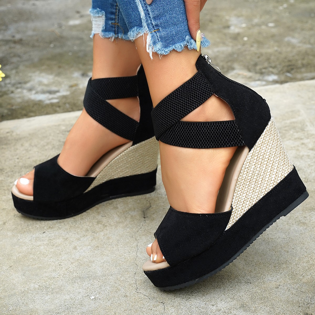 Wedge Sandals for Women Summer 2025 New Suede Thick-Soled Women's Shoes Waterproof Platform Platform Shoes Cut Out Fish Mouth High Heels