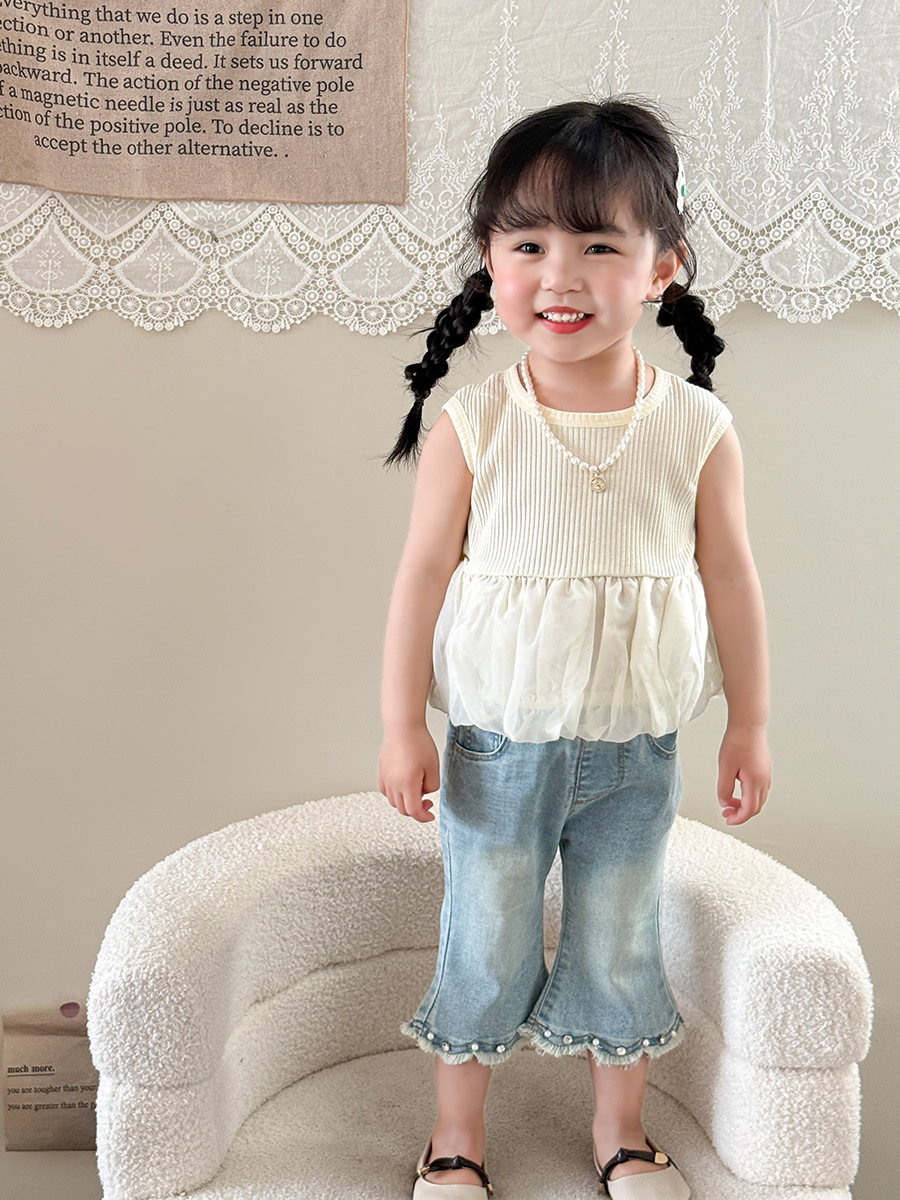 Ropa para niños de caña de pera Chaleco para niñas Estilo fino de verano 2025 Nuevo estilo Camiseta de botones para niños Ropa para bebés y niñas