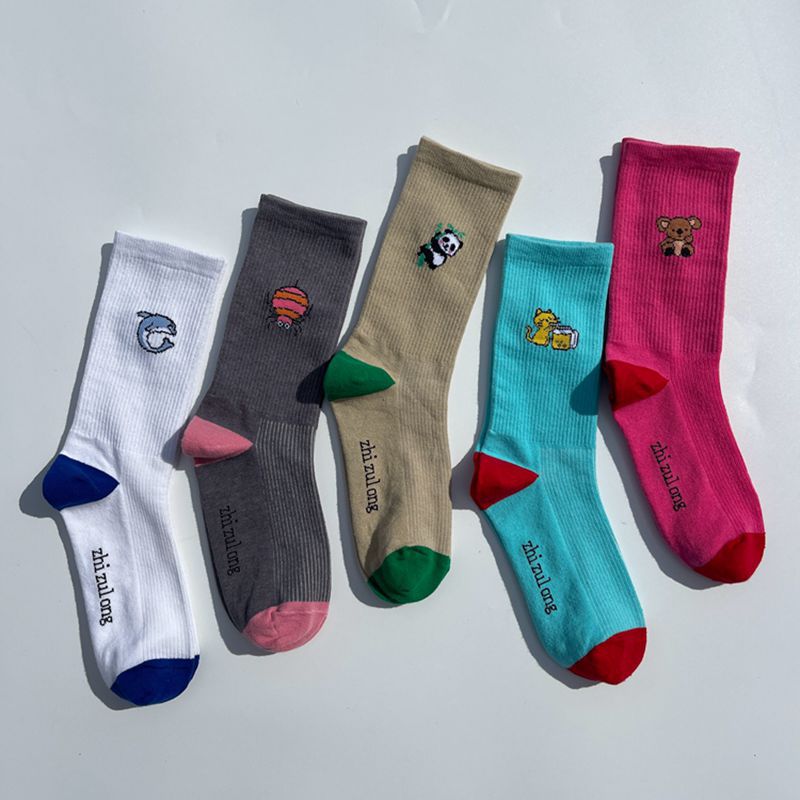 Men's and Women's Basketball Socks Trendy ins Cyber Celebrity Bear Cartoon Funny Cute Japanese Skateboard Couple Cotton Socks