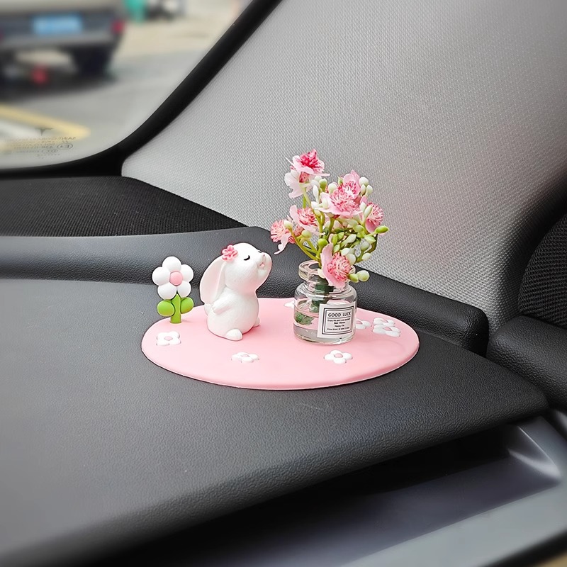 경화 부서 냄새 꽃 토끼 자동차 중앙 제어 악기 패널 장식 작은 장식품 자동차 귀여운 고양이 감압 인형