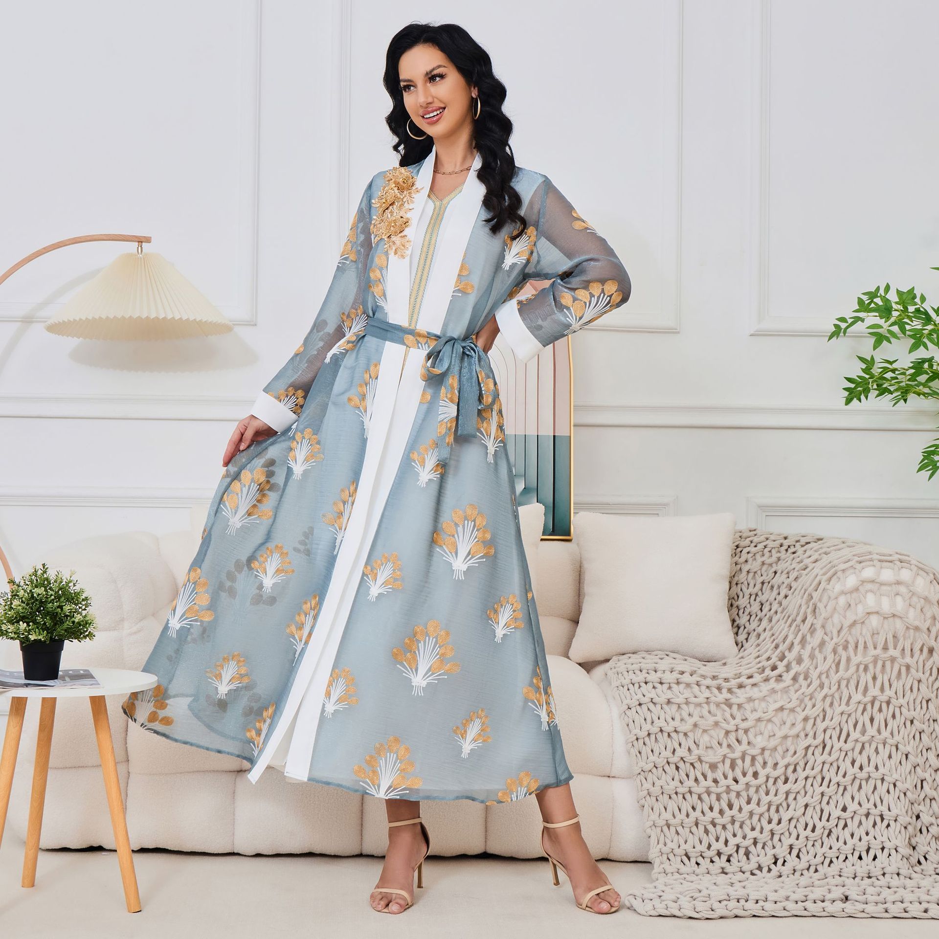 MT116 Cross-border Middle Eastern Commuting Ethnic Style New Embroidered Sequin Two-Piece Set Foreign Trade Arab Dress_ecoleips.com