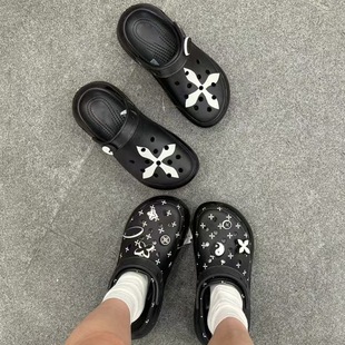 Cross Karlochi New Style Closed-Toe Height-Increasing Thick-Soled Non-Slip Smf Collaboration Clogs Beach Sandals for Outdoor Wear