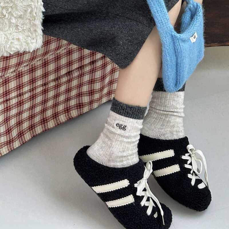 Winter Socks for Women, Mid-Calf Socks, Eg Embroidered Color-Blocked Wool Socks, Korean Style Retro Pile Socks, Thickeneded Warm Plush Socks