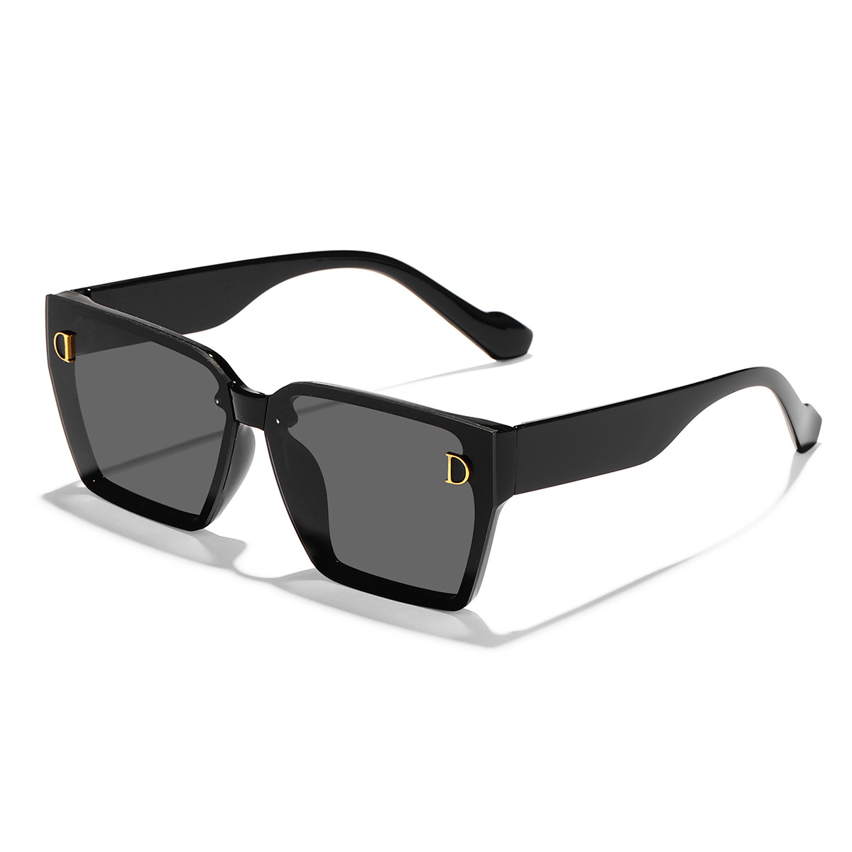 Transfronterizo nuevo europeo y americano D carta marco grande cara-mirando pequeñas gafas de sol de moda personalizada desgaste esencial UV a prueba de gafas de sol