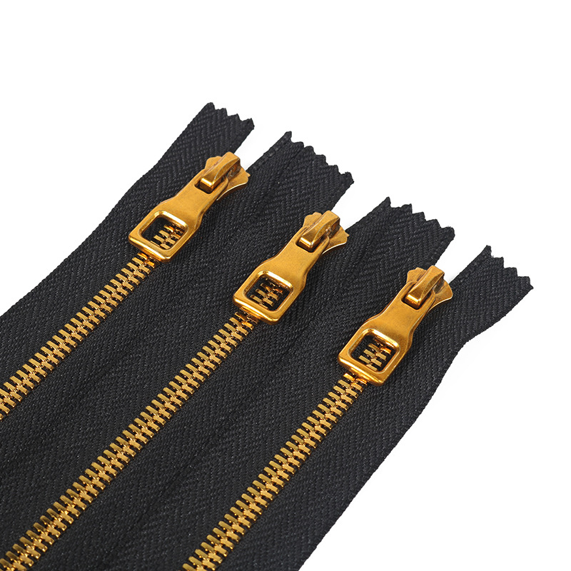 工厂批发8号金色双点牙金属拉链黄铜闭尾拉锁钱包服装口袋拉链条