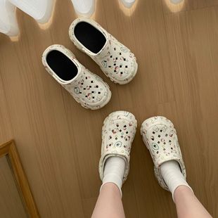 Original bear cat print hole shoes high color value summer beach slippers thick bottom deodorant non-slip sandals