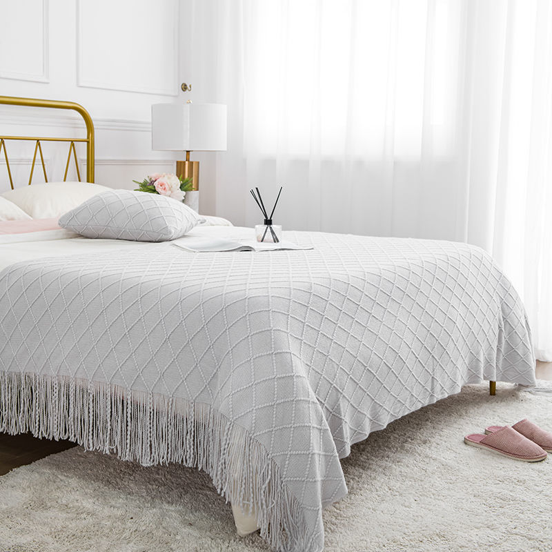 Toalla de cabecera retrógrada simple cama de alojamiento bandera cubierta decoración de apartamento de hotel red diamante jacquard bordilla