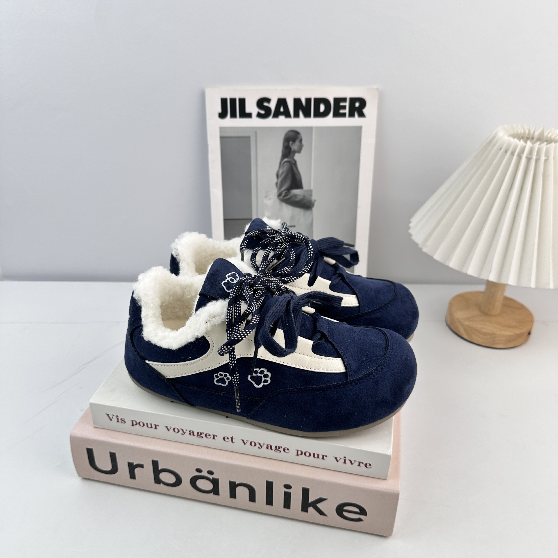 Yuanbo2025 invierno nuevos zapatos de skate de estudiantes de lana en línea retrogrado en vivo deportivo versátil Agan zapatos de mujer