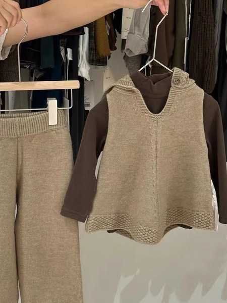 Children's autumn solid vest with hood