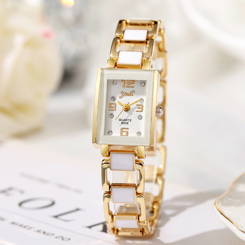 Cross-border Explosions Gold Women's Watch Women's Student Party Southeast Asian Korean Style Elegant Quartz Niche Advanced Sense
