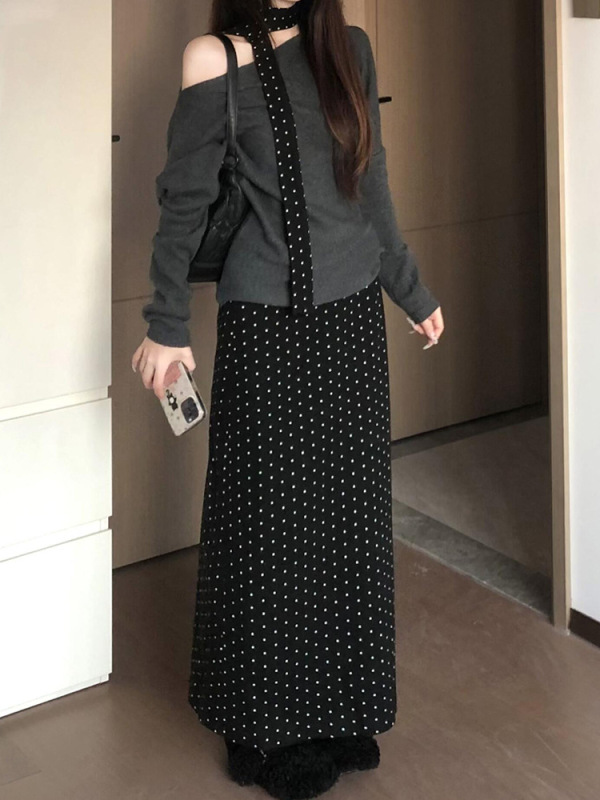 早秋穿搭一整套装露肩毛衣连衣裙子女装秋季2025新款波点长裙显瘦|undefined