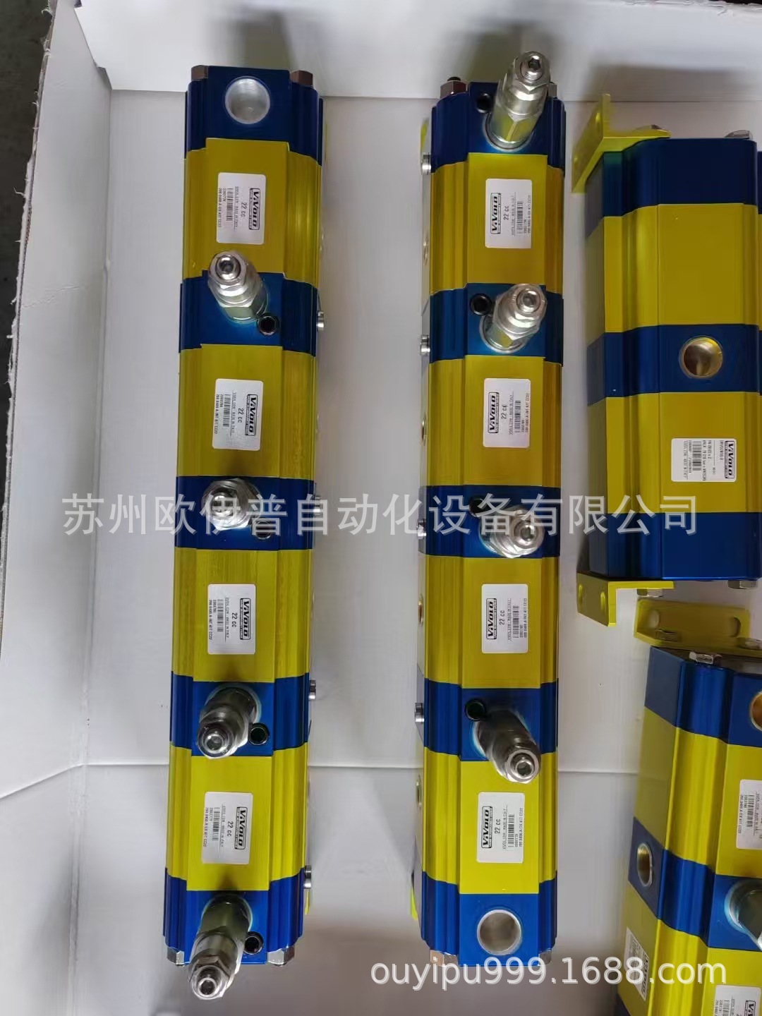 供9RS16D05VIVOIL同步分流马达9RS16E05VIVOLO带总溢流阀同步马达