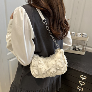 �ļ���������μ��2025�ļ��¿�ٴ�insС����Ҹ�°���������Ů