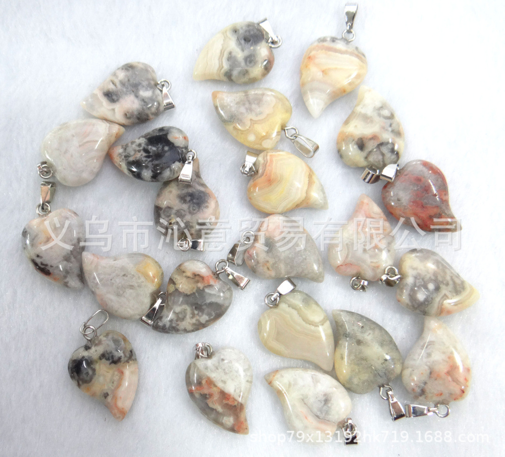 Venta caliente en forma de corazón colgante natural cristal Rosa ágata piedra torcida corazón colgante melocotón corazón collar accesorios Diy