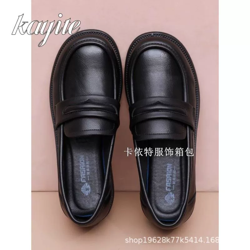 Спотовая минималистская мягкая подошва удобная обувь для мамы повседневная одиночная обувь с неглубоким ртом, универсальная рабочая обувь 2024 осень новая обувь Lefu