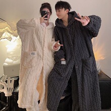 ɺ���q˯�۶���Ů�Ӻ��L����H˯����ʿ�Bñ���m�qԡ�¾Ӽҷ����b