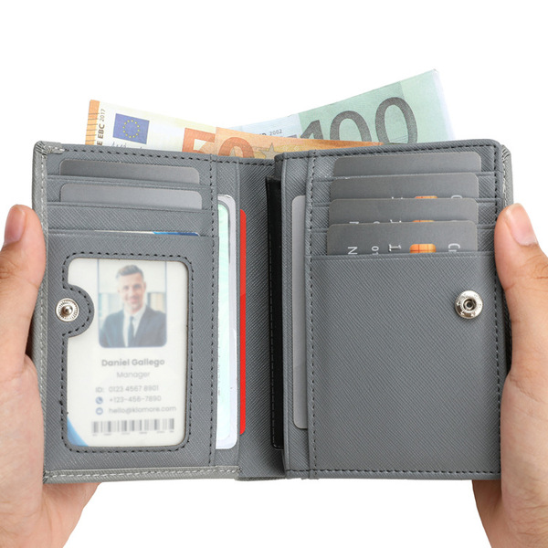 short fashionable small wallet with zipper
