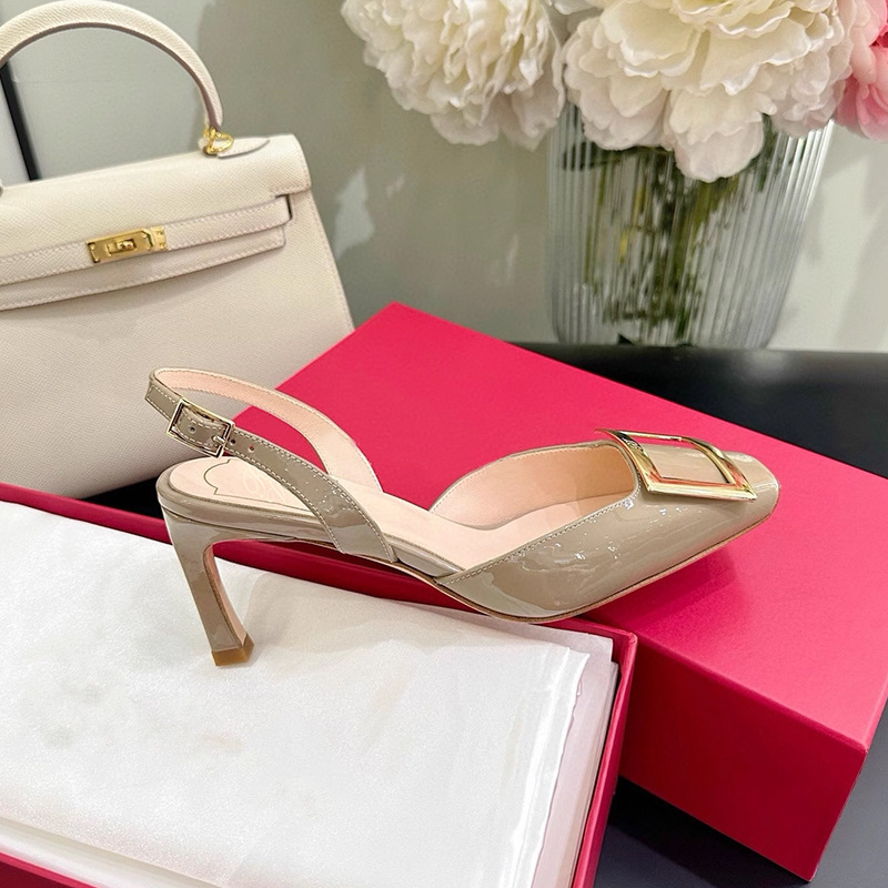 Rv High-Heeled Shoes for Women, High-End, Non-Tiring, Work Clothing, Square-Toe Patent Leather Square-Button Flats, Back Strap, Stiletto Heels, Hollow Sandals