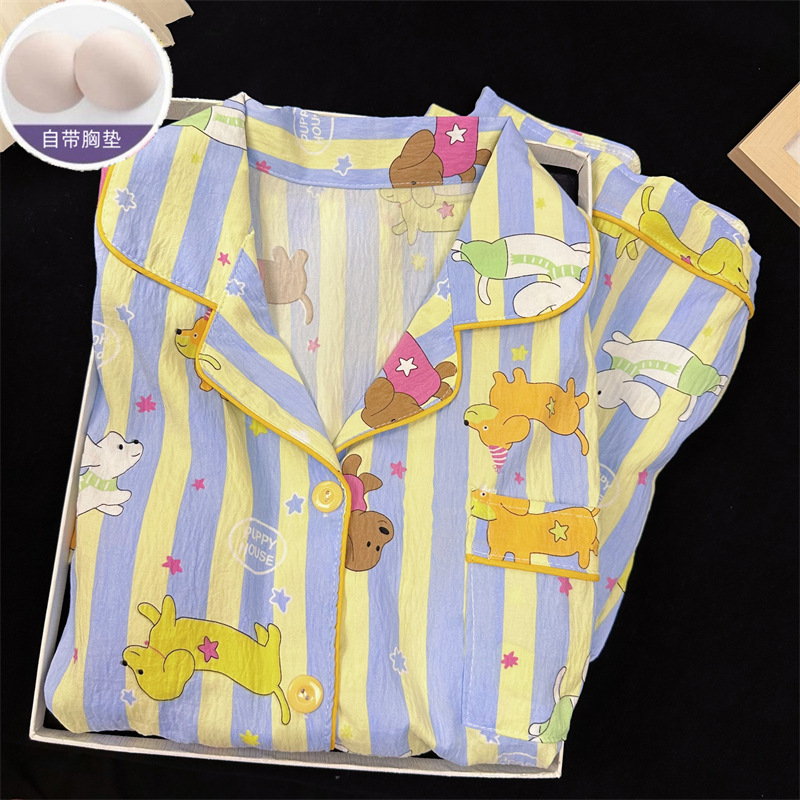 Venta al por mayor transfronteriza con almohadilla para el pecho Nube de algodón nuevo pijama de dibujos animados para mujer lindo pantalones cortos de manga corta rebeca solapa servicio a domicilio