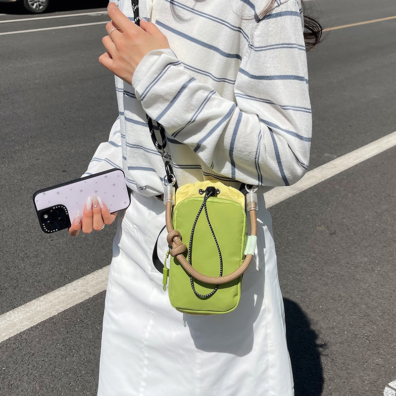 Outdoor Lightweight and Simple Mountaineering Small Bag 2026 New Nylon Handbag Mobile Phone Bag Water Cup Bag Crossbody Bag