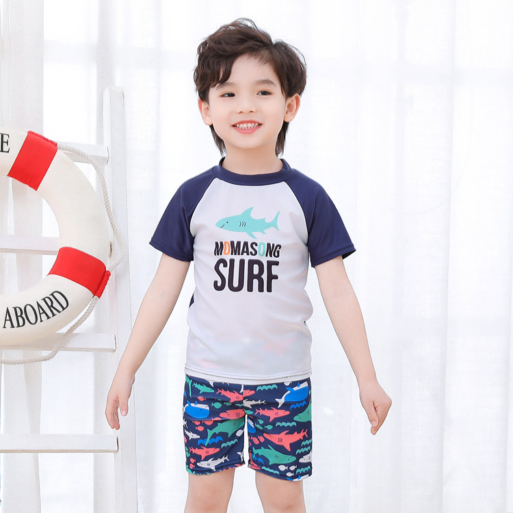 Traje de baño de dos piezas para niños europeos y americanos niños medio y grandes niños traje de baño para bebés traje de baño de protección solar traje de surf