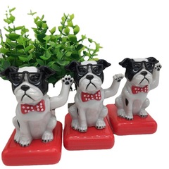 太陽能創意搖擺蘋果招財狗搖頭公仔汽車擺件卡通擺件禮物兒童玩具