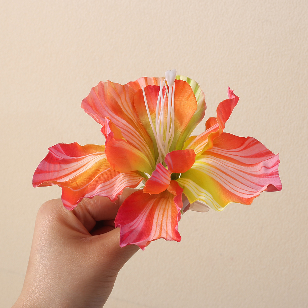 Simulación Alice Iris cabeza de flores multicolor tela de color gradiente flores de boda arreglos de flores DIY accesorios de decoración de ropa