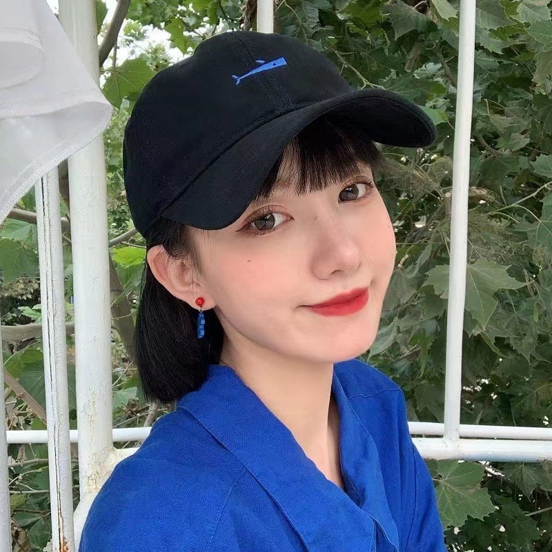 검은색