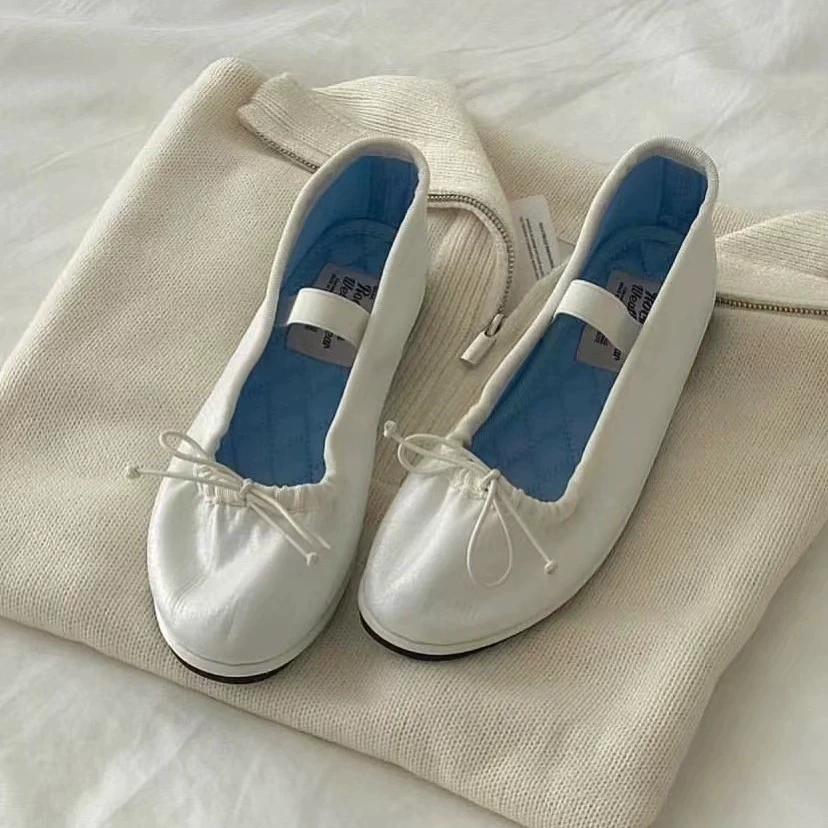 Корейская нишевые туфли Мэри Джейн женский 2024 новый бант французские одиночные туфли феи плоские балетные туфли носить на улице