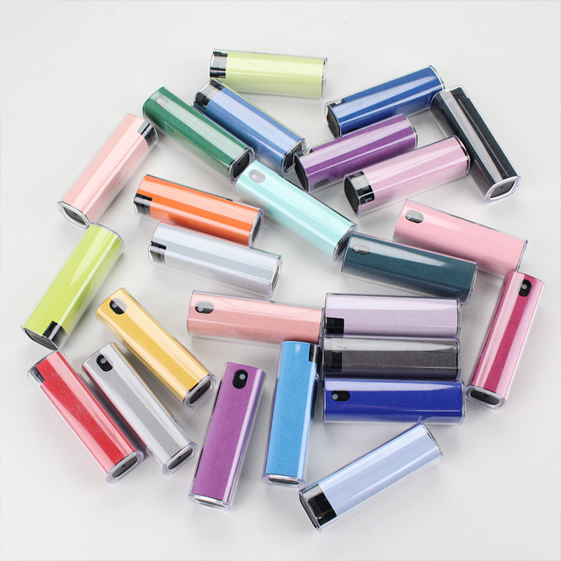 Limpiador de pantalla del teléfono móvil tableta digital pantalla de control central del coche súper terciopelo cepillo de limpieza 10ML suplemento líquido