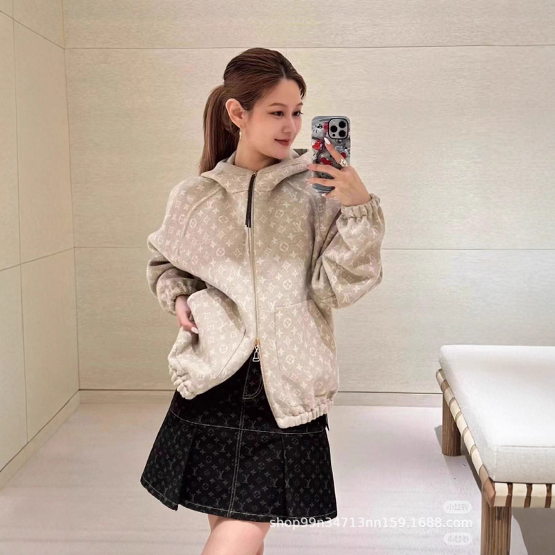 25 New Autumn and Winter Styles, Simple Elegant, Comfortable Jacquard Double-Sided Nylon Casual Outwears, Jackets, Free Delivery if Not in the Right Version