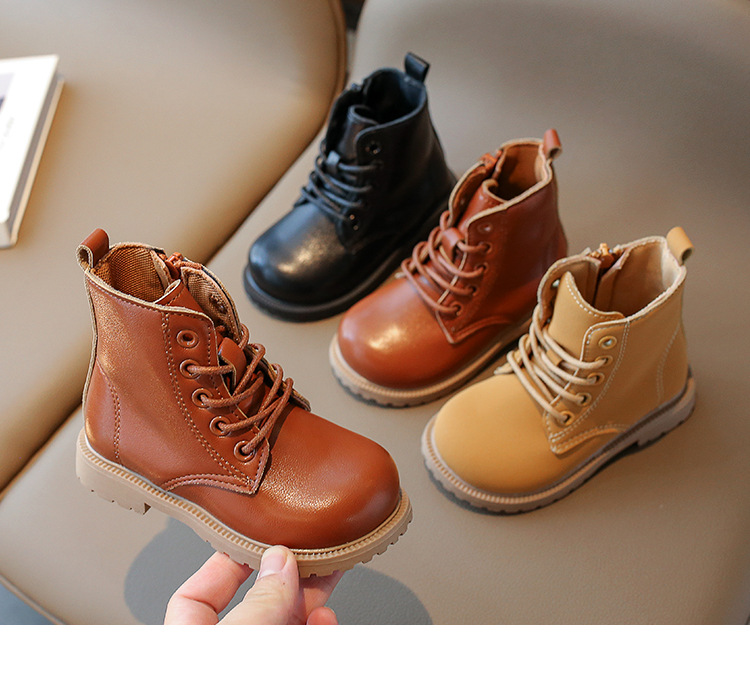 Martin da ragazza 2024 autunno nuovi bambini stile inglese sottile scarpe da ragazzo stivali in pelle per prestazioni studentesche_voghion.com