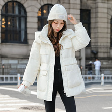 2025年专柜新款羽绒服女中长款加厚保暖白鸭绒外套冬时尚连帽抗寒