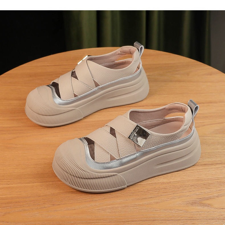 Sandalias suaves de base suave para mujeres 2024 verano nuevo muffin de verano universal un pedaleo de sandalias casuales de base gruesa para mujeres