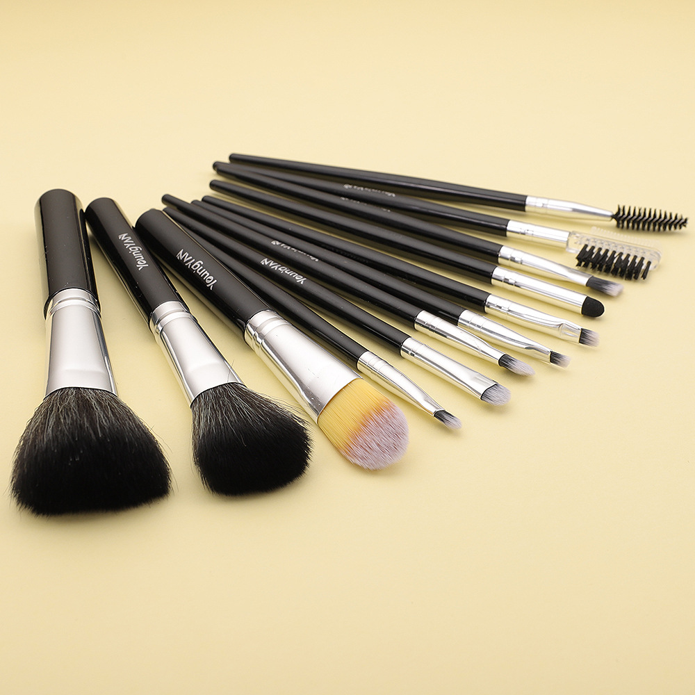 Cross-border hot sale 12 PCs multifunctional makeup brushes suit eye shadow blush powder brush full set makeup tools in stock wholesale