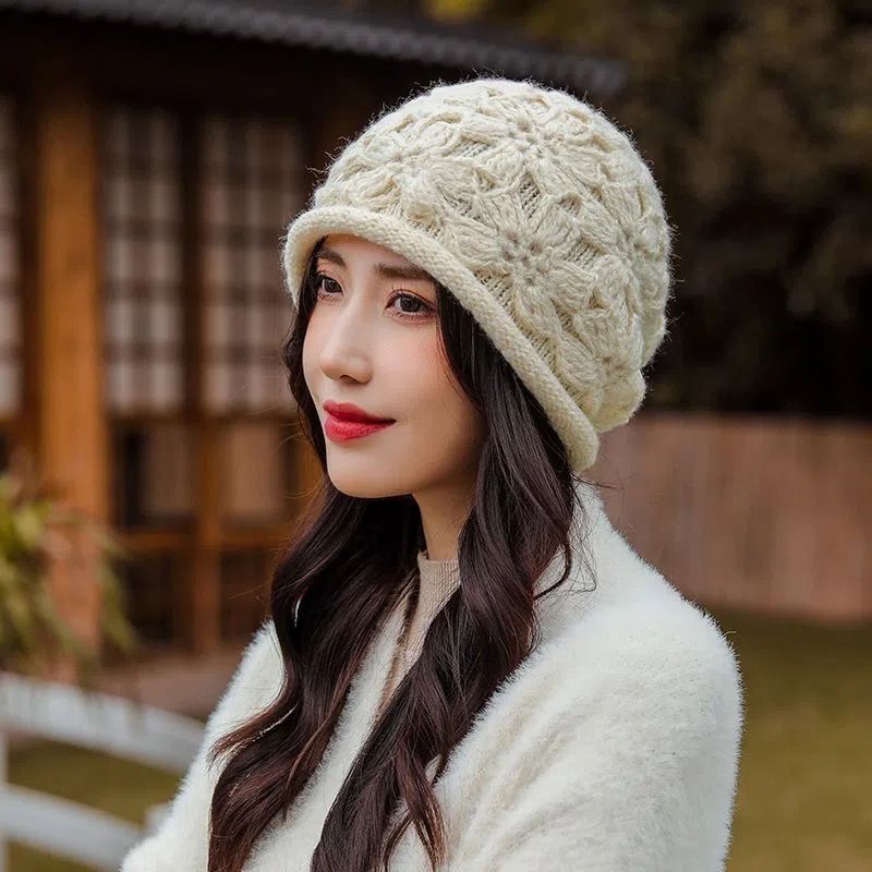 手工钩花帽子女秋冬百搭保暖柔软花朵套头帽双层针织毛线帽包头帽