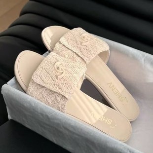 С���L������ЬŮһ����2025�ļ��¿�ɳ������ЬŮƽ���⴩������