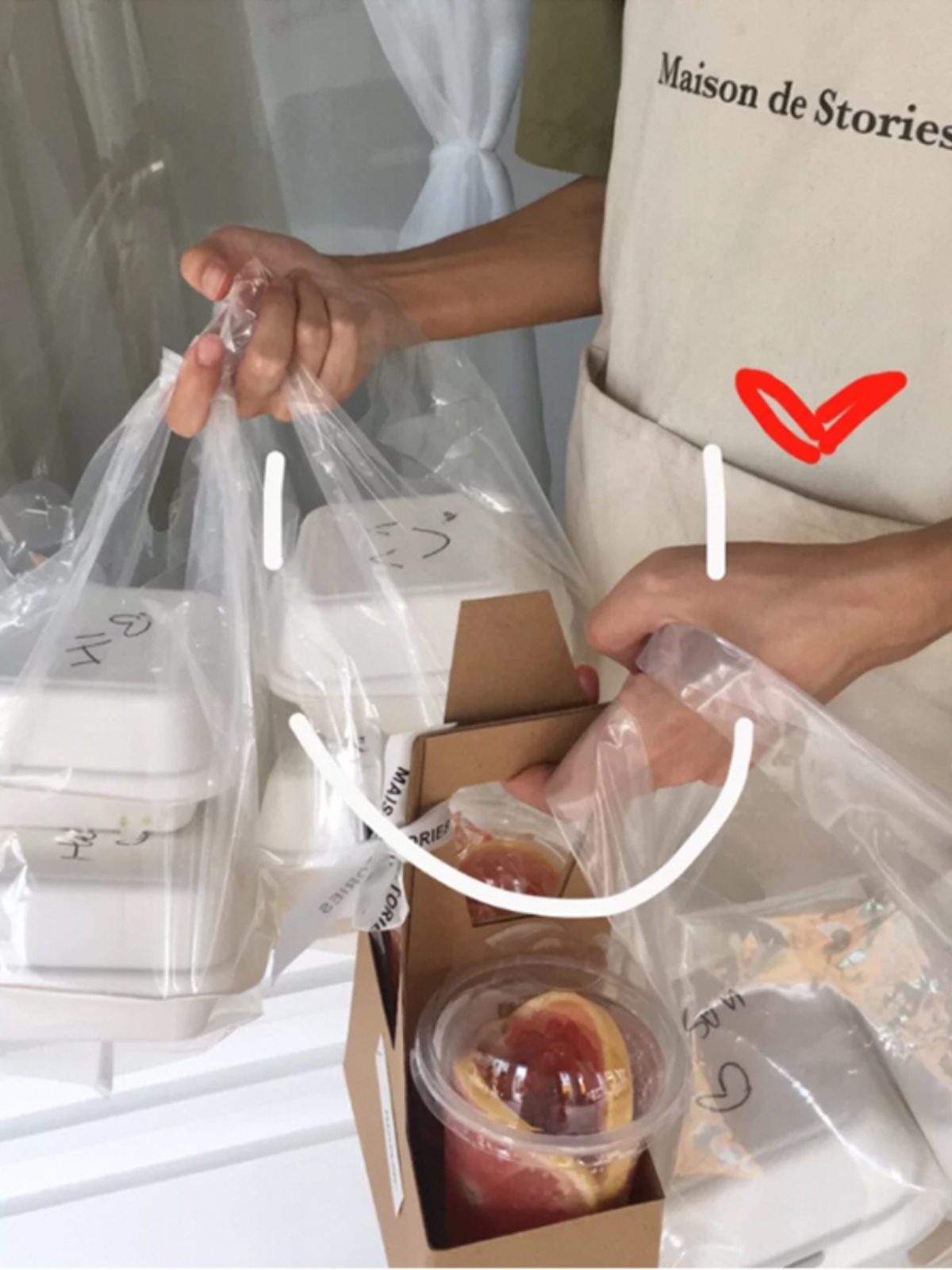 Patatas dulces INS viento desechable caja de pastel de bento caja de embalaje tiramisu caja de embalaje de hamburguesas caja de pulpa