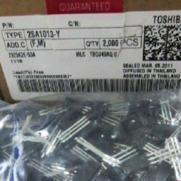 C546 2SC546 TO-92NPN 高放 30V 0.0 3A 0.15W 600直插 三极管