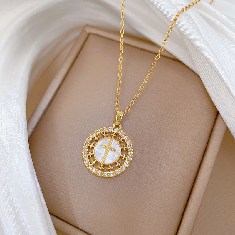 Gorgeous Round Diamond Collarbone Necklace In Titanium Steel_voghion.com