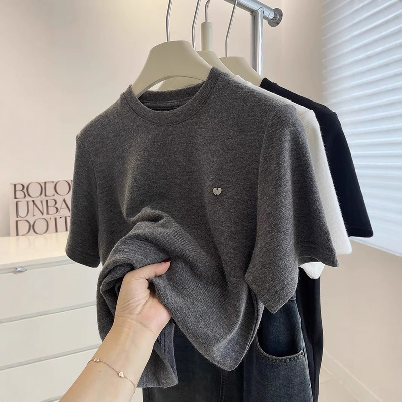 Soft Waxy Milled Plush Korean Style Simple Love Button Round Neck Inner Base Shirt Women's Autumn and Winter Slimming Shoulder Short-sleeved T-shirt