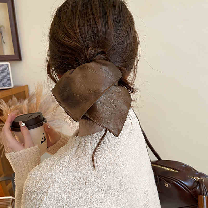 Retro square fashionable design demi-season hair accessory