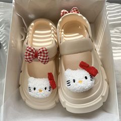 Japanese-style versatile original chunky platform clog-style closed-toe sandals for girls—cute, cartoon-themed outdoor wear inspired by Instagram trends
