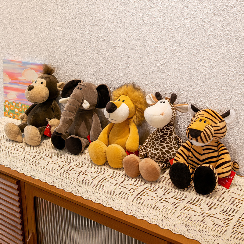 Simulation Jungle Animal Party Plush Toy Forest Lion King Tiger Elephant Giraffe Doll Battle